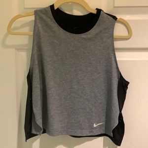 Nike Dry Fit Cropped Tank - Medium